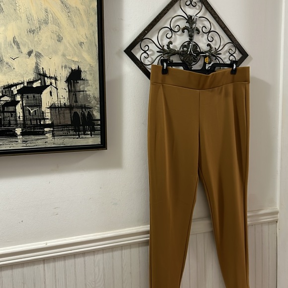 NWT Ruby Rd. Women Stretch Pull On Pants.  Colors: Cognac and Coffee. Size large - Picture 10 of 14